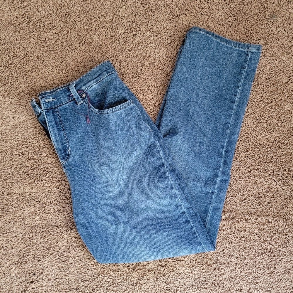 Gloria Vanderbilt Amanda Jeans Size 8